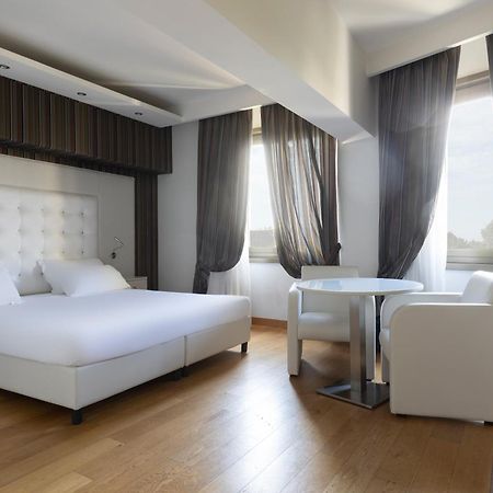 Hotel Royal Caserta Exteriér fotografie